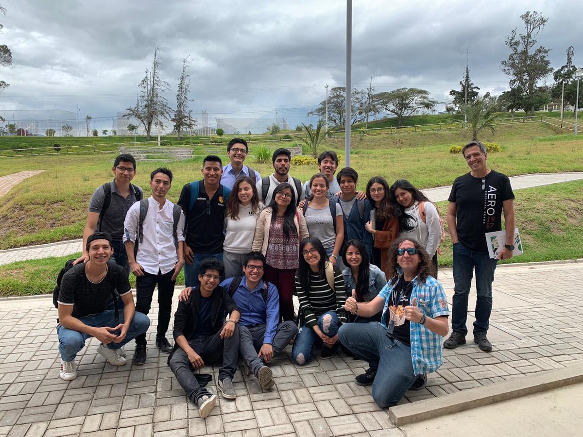 ag_sophy's tweet photo. La grandeza de los Profes de YachayTech va más allá de sus títulos. Su calidad personal y el amor a la ciencia que nos transmiten es increíble.
Justicia para mis Profes!
#FueraMena #ConMisProfesNoTeMetas
#YachayTechSeDefiende https://t.co/PbQGc1oIsU