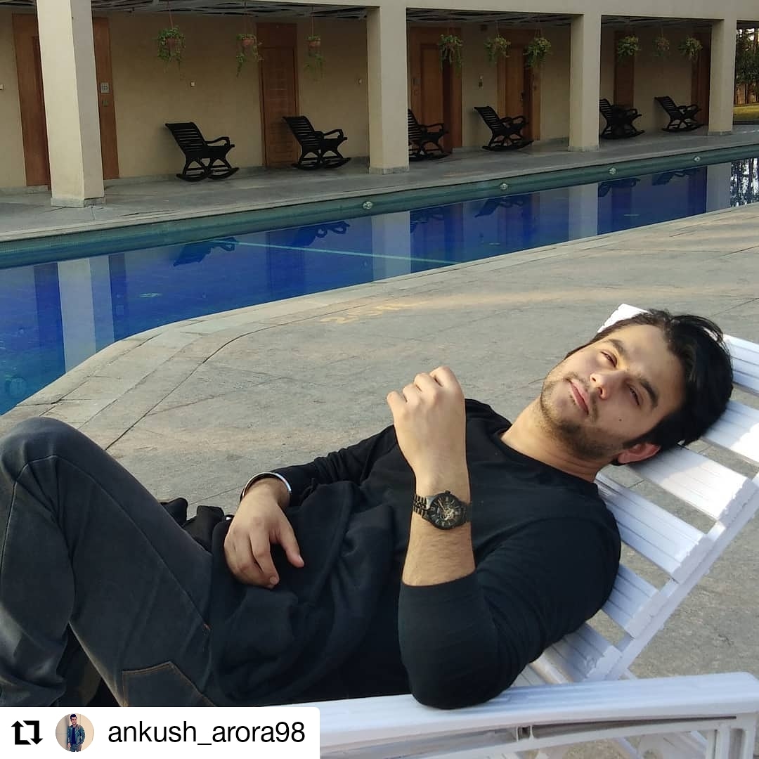 DevandAnkushFC's tweet photo. #Repost @ankush_arora9
• • • • • •
Respond to every call that excites your spirit.#chilling #calm #peace #marshalarts #kalaripayattu #boxingtraining #justtravel #happyme #throwback #healthylifestyle #highliving #highthinking #sunbathıng https://t.co/KUOhP0M4ck