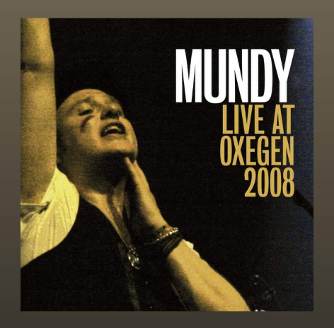 laesferaabierta's tweet photo. Los conciertos de Mundy son inolvidables. Nuestra recomendación de hoy: Galway Girl. #EscuchaMusicaEnDirecto https://t.co/oJAqTYKqXx