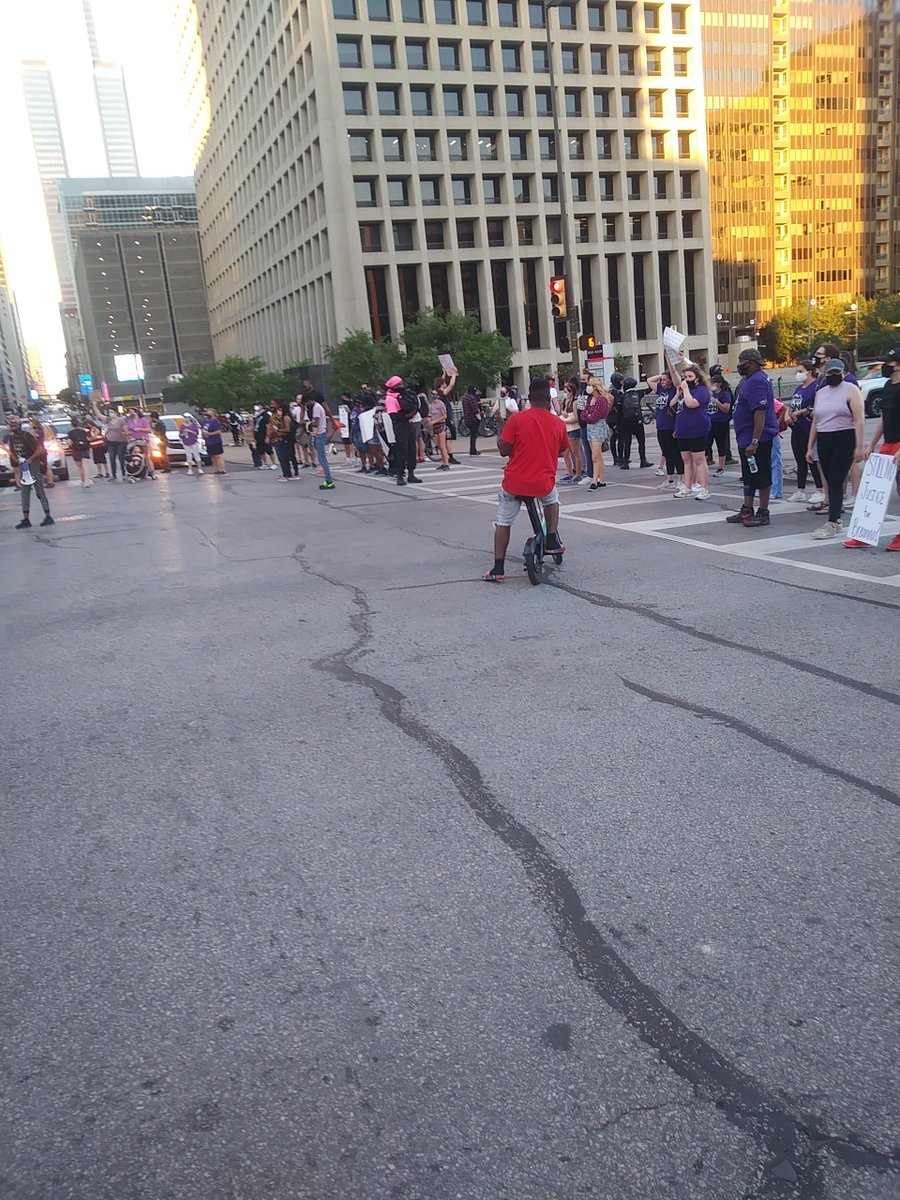 EmmaWatsonDose's tweet image. Positive reinforcement will be joining US on Friday!!! See y'all soon.