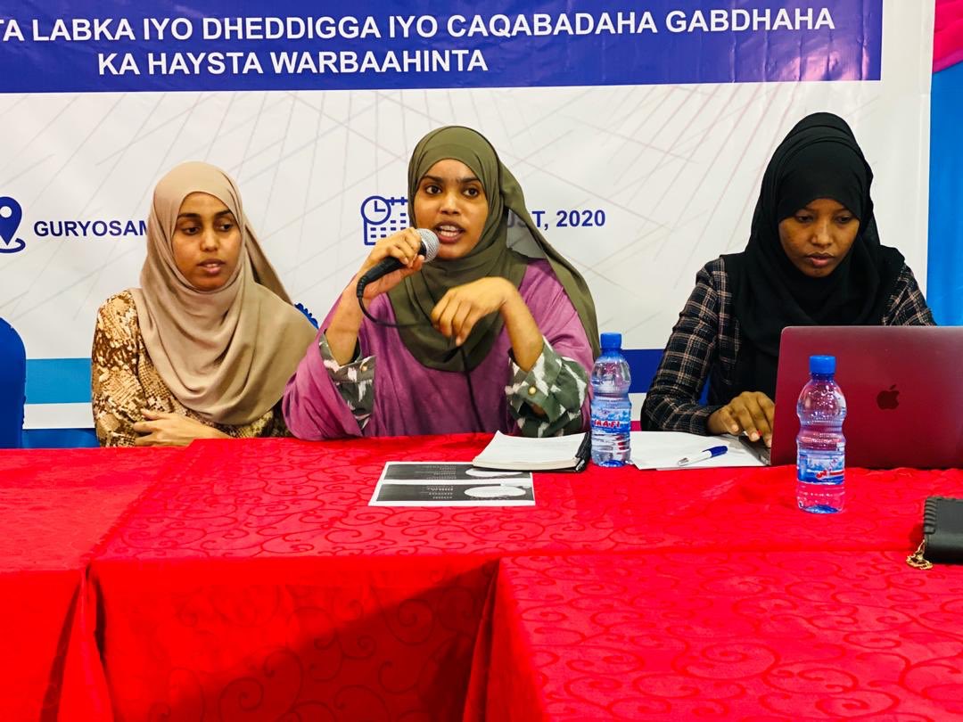 SOMWIM1's tweet photo. Waxaa la isla gartay caqabadaha jira iyadoo la isku sheegay sida xarumaha warbaahinta aysan dowr ugu lahayn gabdhaha. Waxaa gabdhu ka hadleen tabashada ay qabaan iyadoo maamullada xarumaha ay garwaaqsadeen caqabadaha jira, sheegeenna inay diyaar u yihiin xal u helistooda. https://t.co/k3puKNT2Nr