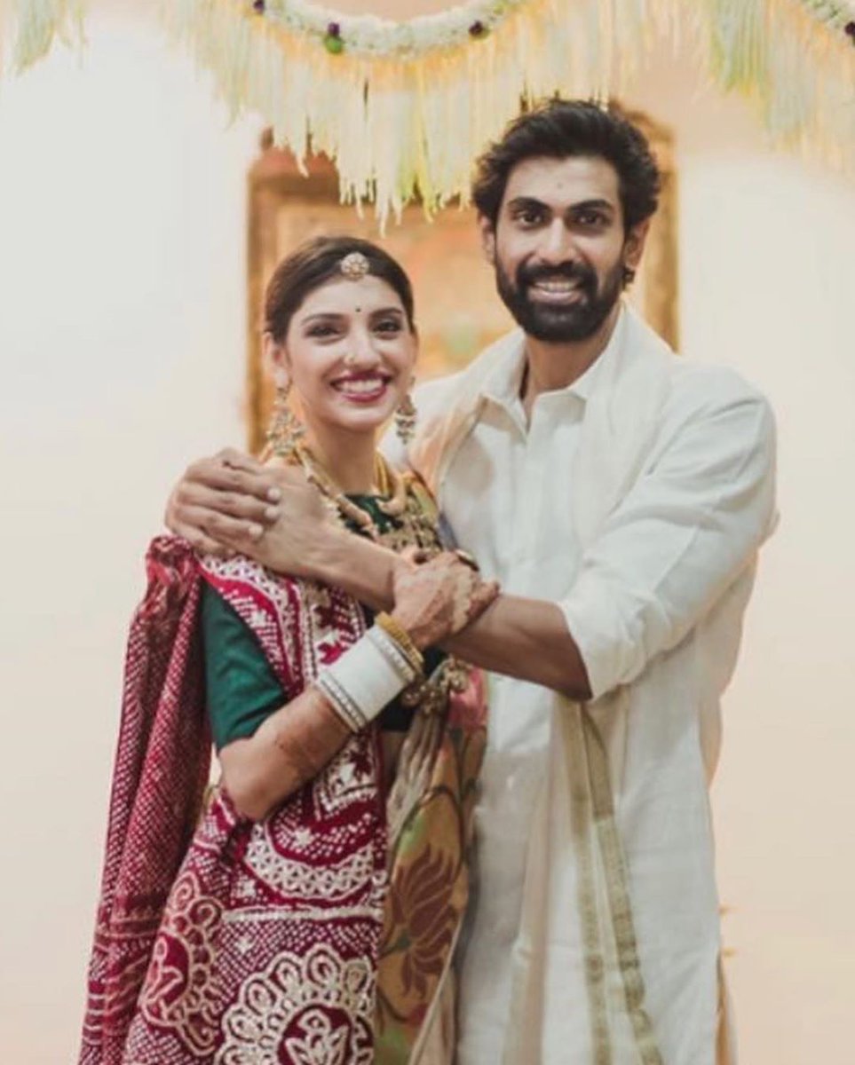 GottaPatti's tweet photo. Red-Moorni-Bandhani
https://t.co/c7qvL3MNjU
#BAJAoeD #weddingseason #regalbride #miheekabajaj #ranadaggubati #2020weddings #bollywoodwedding #tollywoodwedding #teluguweddings #bridalinspiration #miheekabajajdaggubati #celebritywedding  #bridetobe #miheekarana #gottapattihouse https://t.co/eTsT5S3Xx7