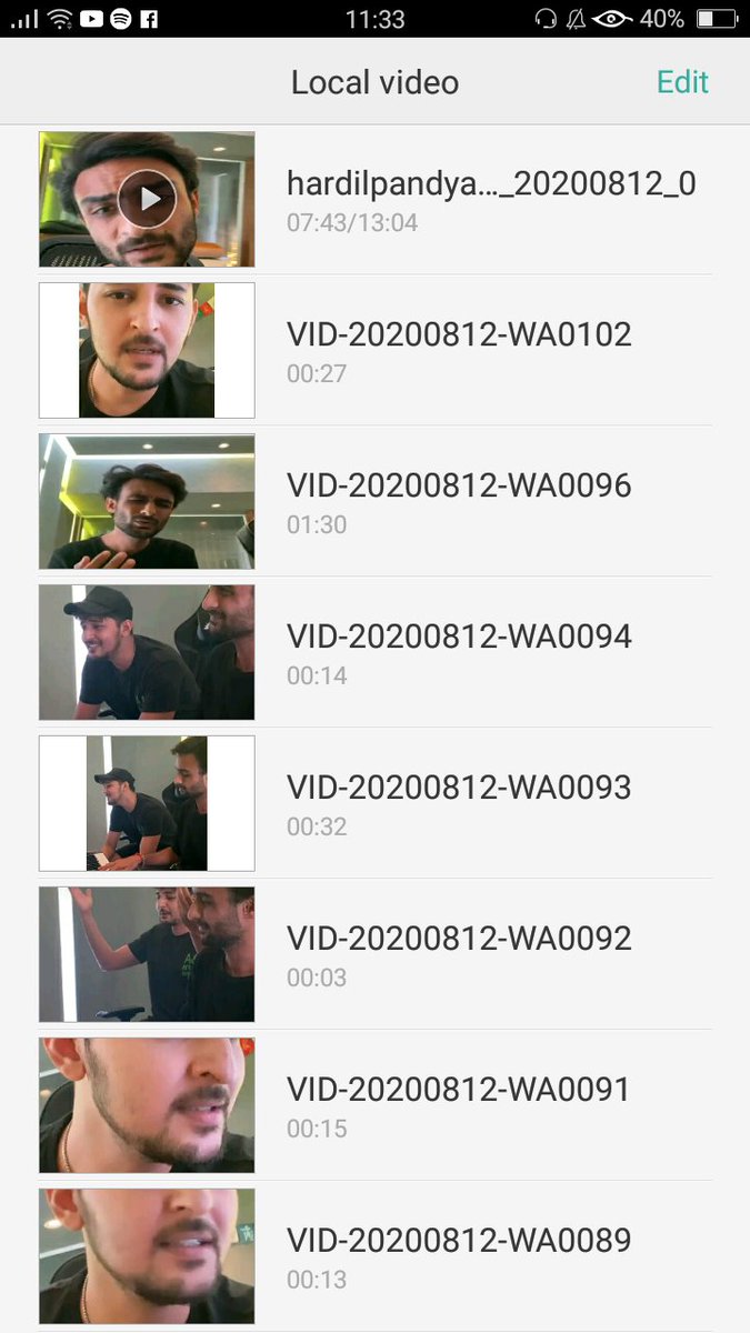 TejasDa32376980's tweet photo. #ThankYouHardil 
#ThankYouDarshan 
What can be better than this, the unexpected Live chat 💙. https://t.co/Mn4m9Mjhby