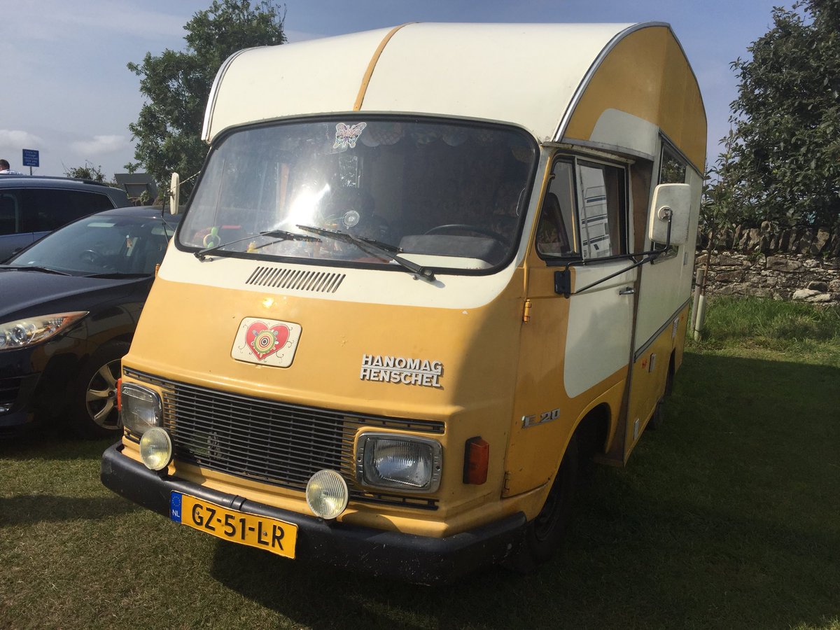 72Riviera's tweet photo. #buslife #Campervan https://t.co/cNMWWK9YR6