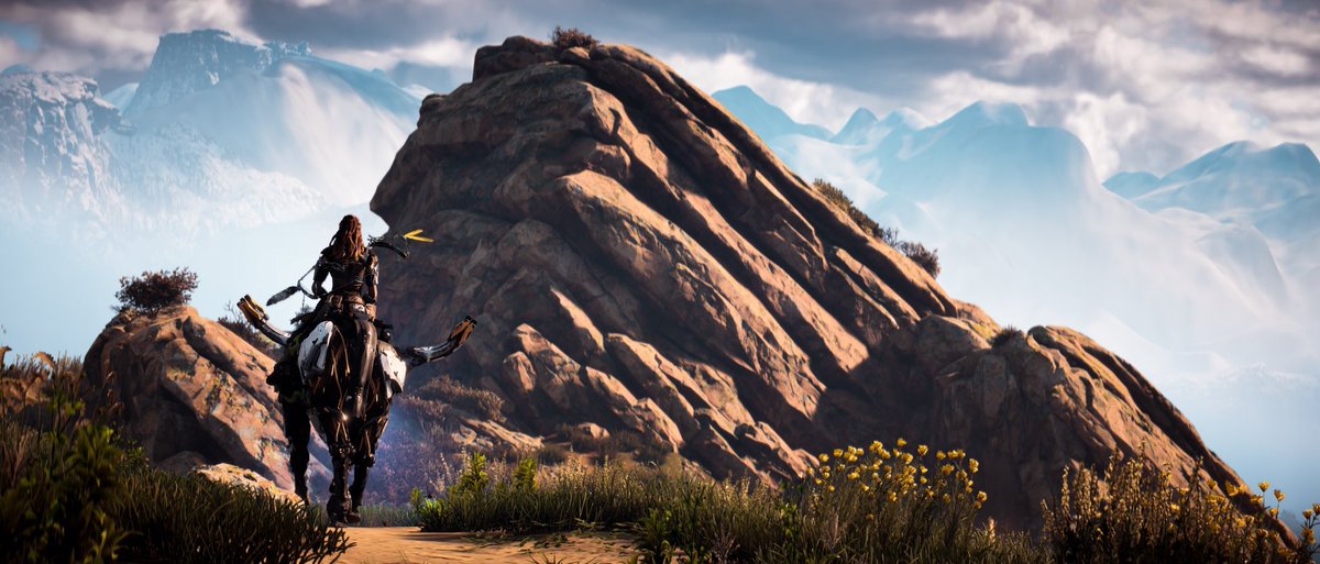 oreosbestcookie's tweet photo. #HorizonZeroDawn in game graphics and textures. xCunt can’t make games with such stunning visuals. #PS5 > #HaloInfinite @XcloudTimdog @aarongreenberg and this is a PS4 game. #HorizonForbiddenWest looks much better. https://t.co/TFOI1IACmi