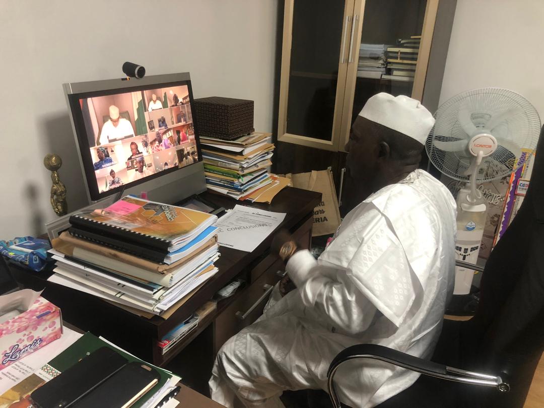 FmardNg's tweet photo. EARLIER TODAY:  The Honourable Minister of Agriculture and Rural Development, @NanonoSabo attended 11th Virtual Federal Executive Meeting (vFEC) presided over by the Nigeria President, H.E. @MBuhari at the State House, Abuja.
#AsoVillaToday https://t.co/u4Jqrc1Gjk