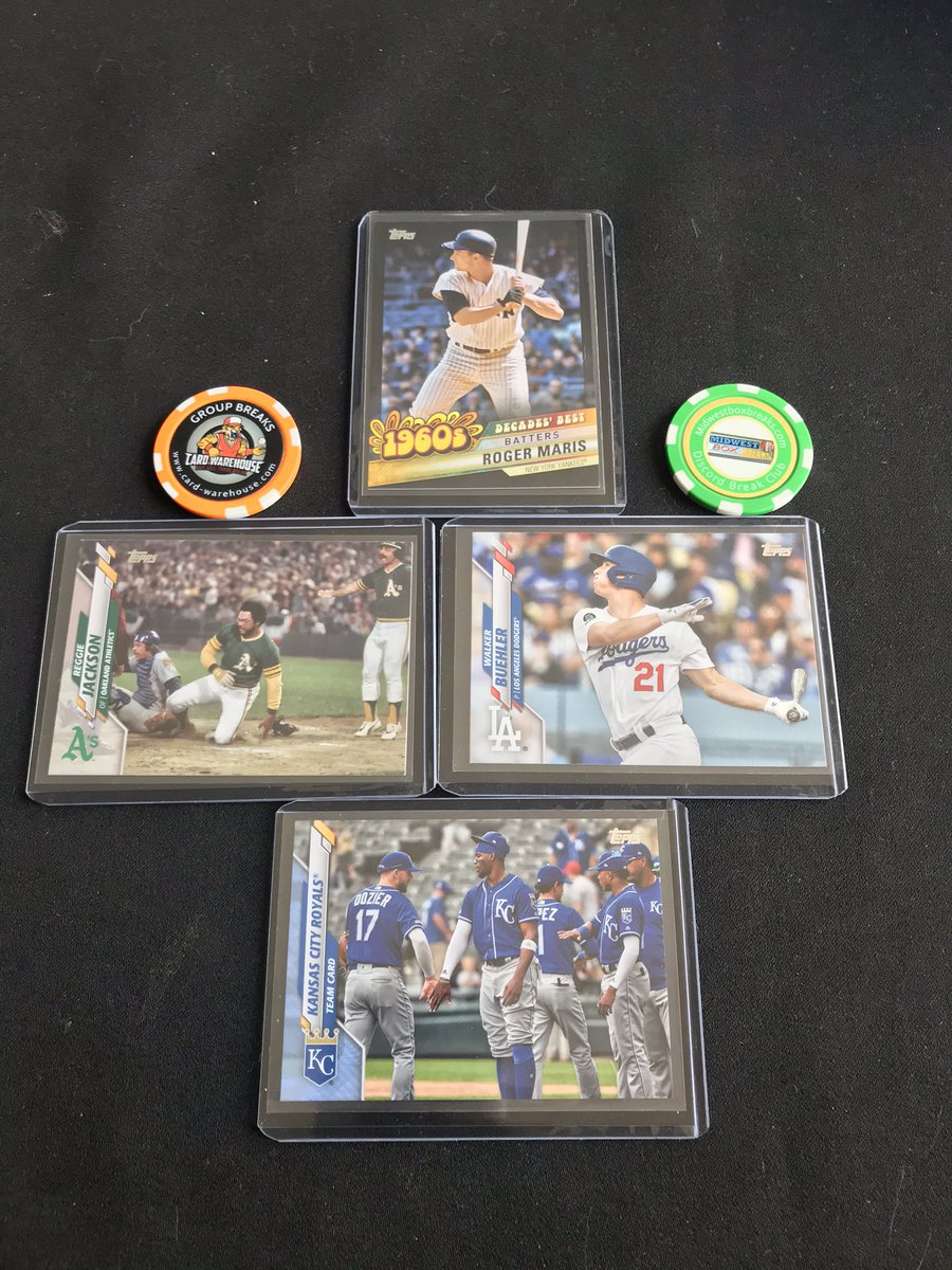 _cardninja's tweet photo. @midwestboxbreak @PhilsPulls 2020 Topps Series 2:
Reggie Jackson SP (weak corner $3 PWE) 
Walker Buehler SP $4 PWE
Roger Maris /299 $3 PWE
Kansas City Team Card /50 $3 PWE

$10 BMWT for all https://t.co/MYpAPJNfRp