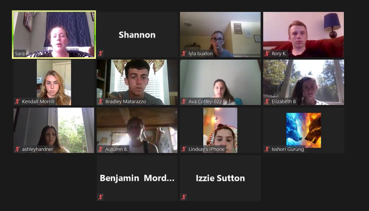 NHIAA_LOA's tweet photo. Checking in with our NHIAA Student Leadership Committee today. We know there’s a lot these students are dealing with right now but these guys are doing their best to be ready for whatever comes their way! Keep up the great work! #studentleadership https://t.co/GuiMnQY78Q