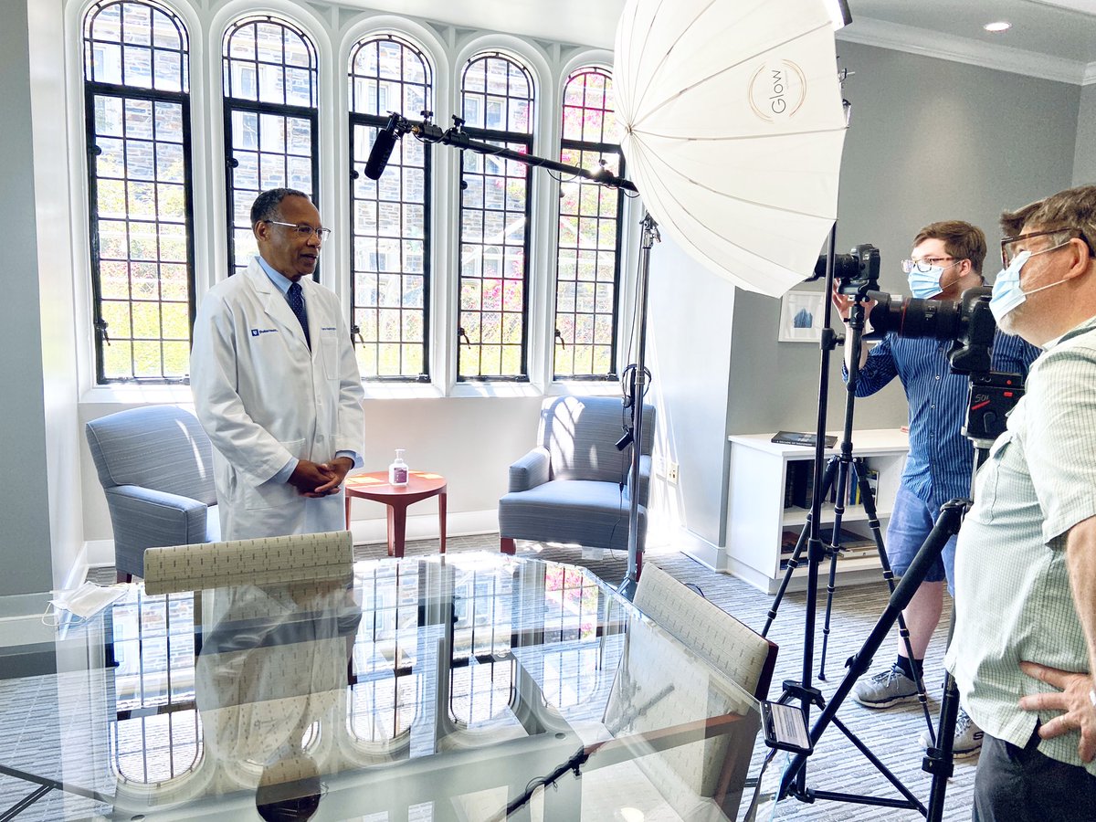 huthphoto's tweet photo. Happy to be capturing Chancellor Washington for @dukeobgyn — you know Dr. Washington is an OB/Gyn specialist himself & he had lots to say about the future of the program @DukeU !
Also a snap of us all #COVIDsafe & an ad w/our work.
#ASMP #NCphotographer #ASMPnc https://t.co/BxsgPEE81o