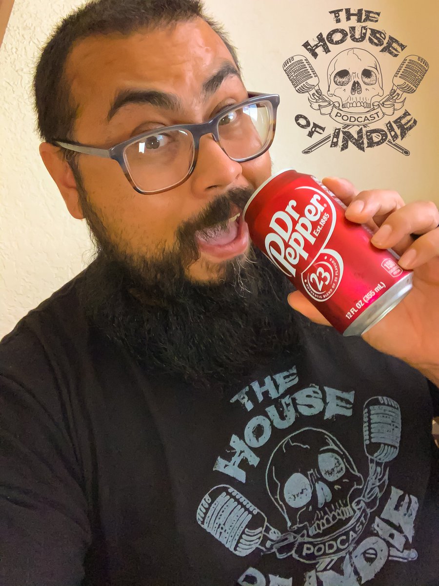 _houseofindie's tweet photo. Letโs see your selfies with a @drpepper hashtag #savedrpepper @ageofradio #indiecomics #ageofradioPODRAID https://t.co/DmYo7ihWTy