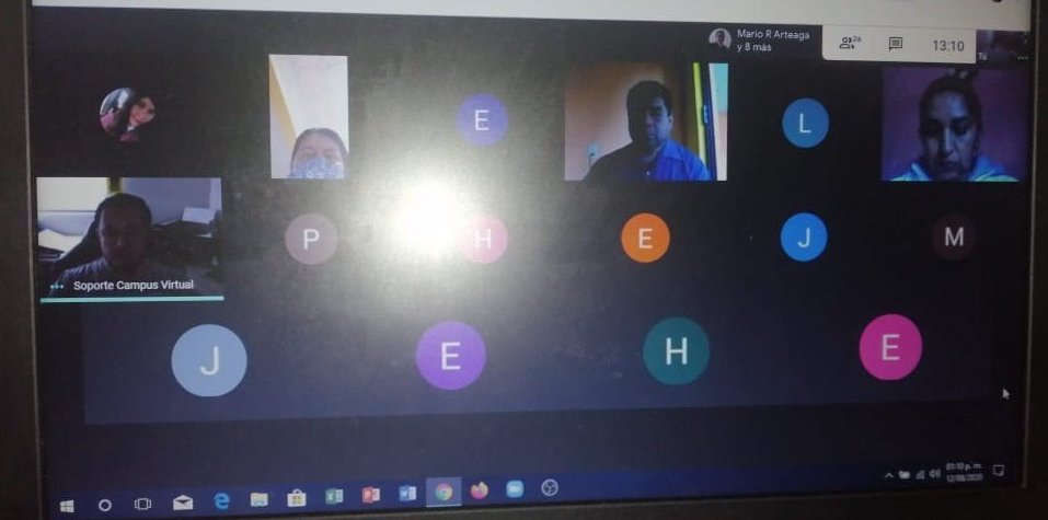 ENSH_SEPH's tweet photo. Personal Docente de la #ENSH lleva a cabo una Capacitación del campus virtual. Atendiendo nuevos desafíos. #SomosENSH #EscuelaNormalSierraHidalguense https://t.co/vubkwH3tOu