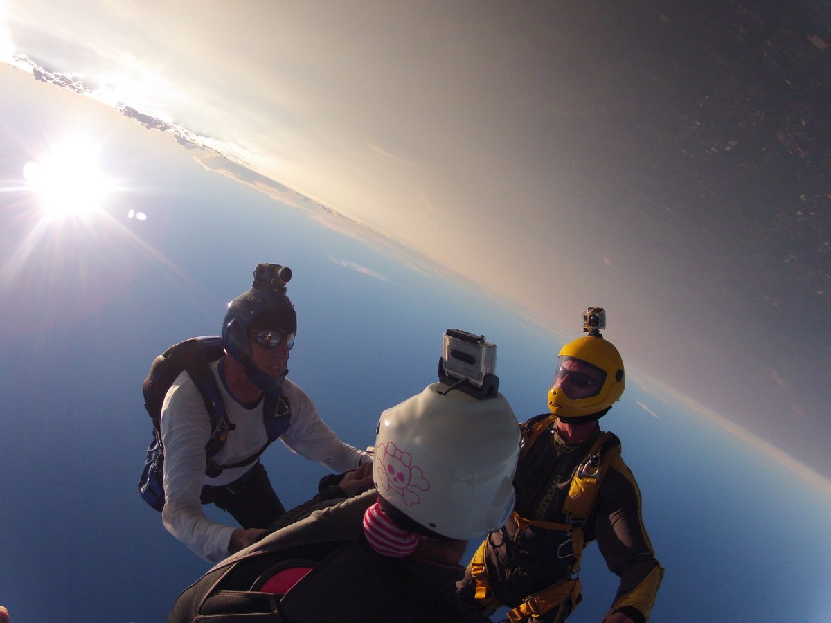 SkydivePhilly's tweet photo. Come out a get the most spectacular view of the earth!
#gopro #skydivephilly #skydive #jointheteam #freedominflight https://t.co/62tclPF4bG