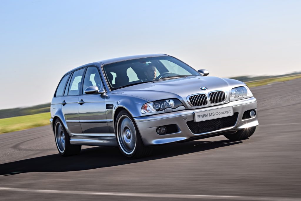 svsacikgoz's tweet photo. İlk olarak 1986 yılında üretilen M3 modelinin 34.yılında SW modeli geliyor. M3 SW modeli ilk olarak 2000 yılında E46 M3 SW olarak concept üretilmişti. 
Bundan sonra 3 serisi Pickup  gelir mi dersiniz? Bence evet...😎
#M3StationWagon #M3SW #BMW #BMWM #MPower https://t.co/GiapcWgkzv