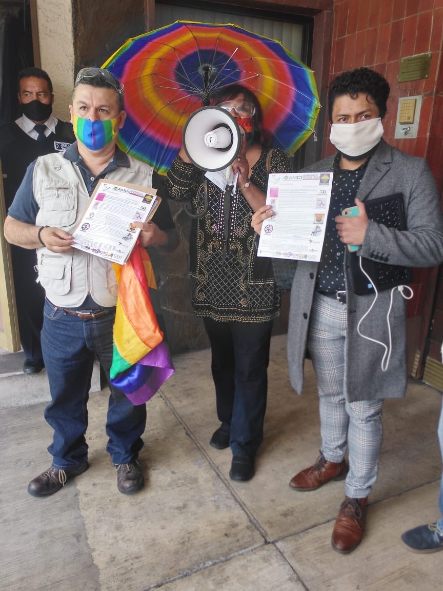 cmlgbttti's tweet photo. El día de hoy la #CoaliciónMexicanaLGBTTTI, en colaboración con distintas organizaciones, expresamos nuestra indignación y preocupación ante los recientes hechos de violencia y represión contra las personas de la diversidad sexual en #Polonia. #PolishStonewall https://t.co/5tDFnJJRQG
