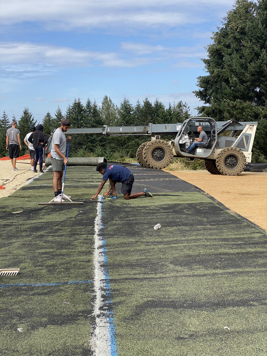 CorbanVB's tweet photo. Corban University Beach Volleyball! TURF DAY!  🏐💙💛 
@corban_u_soccer_ thank you! 
@corbanathletics @corbanuniversity https://t.co/cufsI7EhHw