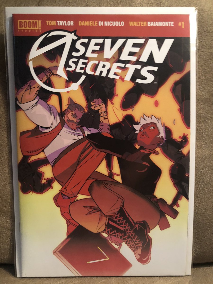 thecomicroom's tweet photo. Wow! That’s how you start a new book. @boomstudios Nice job! #SevenSecrets. @TomTaylorMade #DanieleDiNiculo. Looking forward to number 2. https://t.co/L8hi6D8vsM