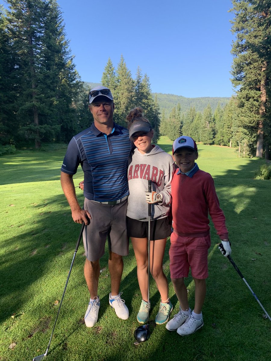 TaniceBosanko's tweet photo. Thank you @jessecrowecpga for the hospitality today! The course was mint!!! Nice to see you again. #greatpro #alwayssmiling #famjamgolf https://t.co/eByDaIthBi