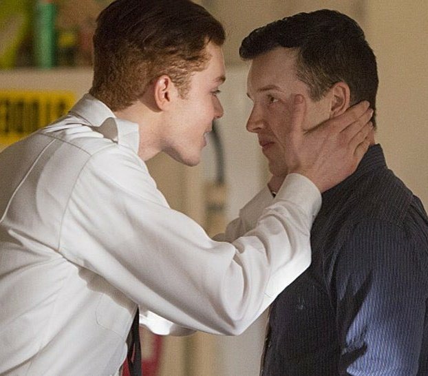 so here have a thread of ian and mickey NOT social distancing instead