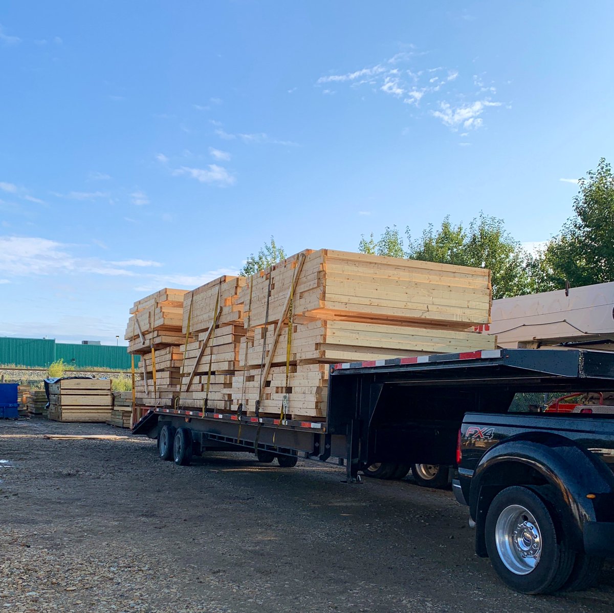 Mytec_Inc's tweet photo. #Prefabricated #wood wall panels are a great way to reduce schedule and onsite construction time. Our crews have the trailer loaded and ready for delivery! https://t.co/XGAo5iH6Na