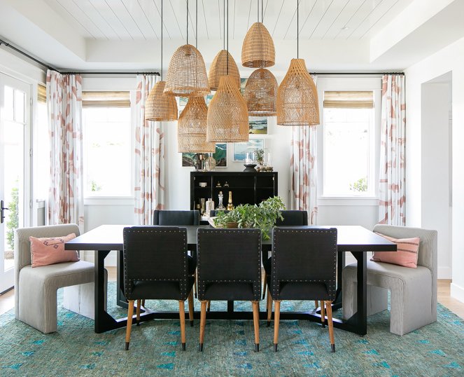 JonathanScott's tweet image. We talked to a young California family in the latest issue of #RevealMag about finding their dream home. While they loved the location and layout, the original 90s interior needed some updating. I love how they redesigned it! Get all the details here: bit.ly/3fjB0yp