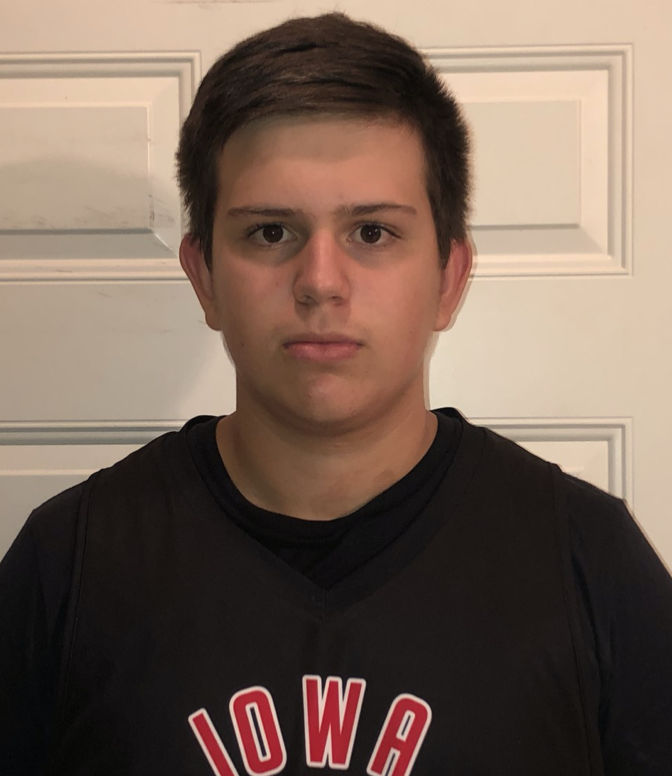DHRecruitsMedia's tweet photo. There was some special young talent in the gym at #DarkHorseIowa, and that included 2023 6'3 F Carson Dighton.

The soph was a force inside, but demonstrated a consistent outside shooting stroke.

Take a look @CarsonDighton's highlights @TNT5Basketball: https://t.co/ftt626sU1r https://t.co/UM2rNPYFj2