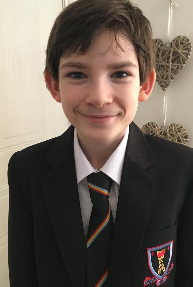 gracelucas's tweet photo. @CarnbroePS Very happy after his 1st day at Coatbridge High https://t.co/UiStot6i7C
