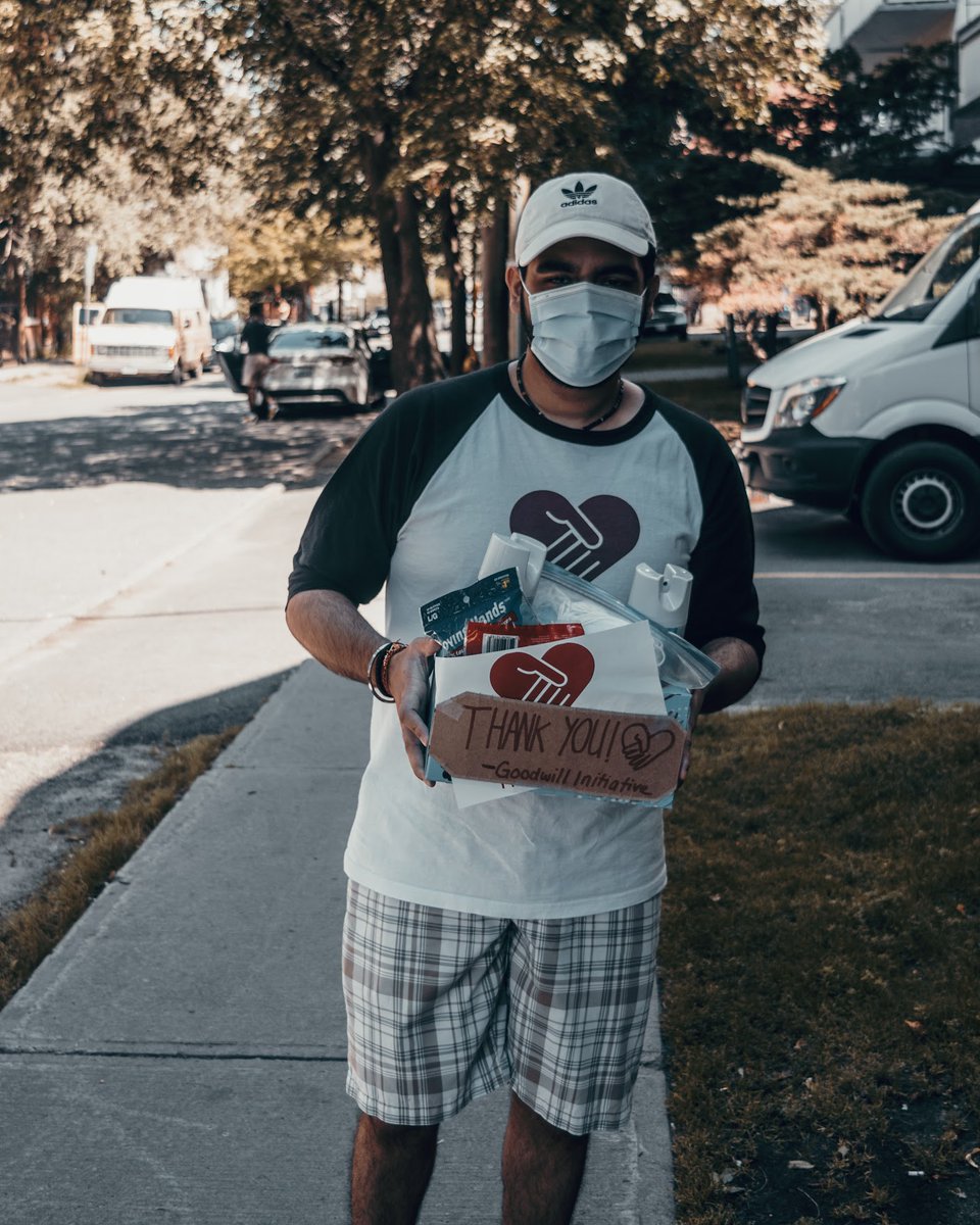 OttawaMission's tweet photo. We want to send a big thank you to our friends at @GoodwillIniti for their donation of 200 care kits our guests. These kits contain face masks, food, hygiene products and some messages of hope. Thank you for your kindness and generosity! https://t.co/QnDyhJMXA4
