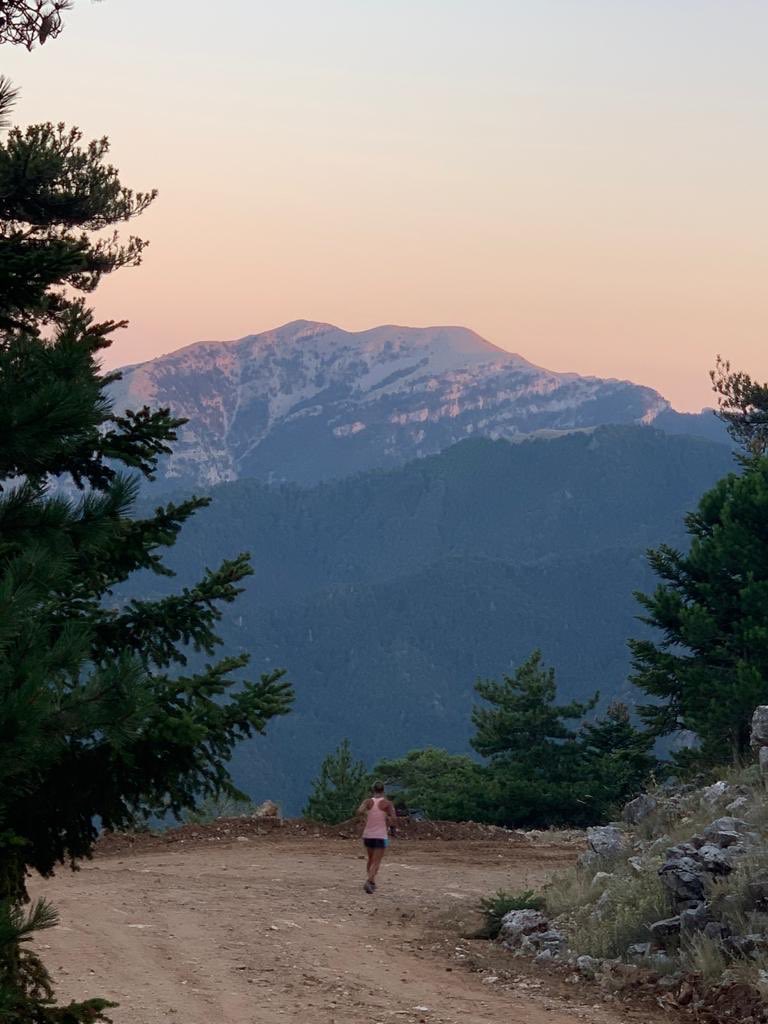 sheneverwalked's tweet photo. Going trough the pictures from our time away to the mountains. That was a tough run, more than 700m climb in about 6km. The last 2km almost got the best out of me. I miss this place and look forward to exploring more of it next time we visit. #summerrun #mountainrunning #taygetus https://t.co/0JaZP3c9Vy