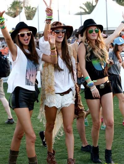 2. The Boho Chic Invasion Aka everyone and their home girl wanted to go coachella in their gladiator sandals and their cropped jean shorts