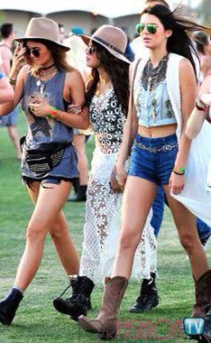 2. The Boho Chic Invasion Aka everyone and their home girl wanted to go coachella in their gladiator sandals and their cropped jean shorts