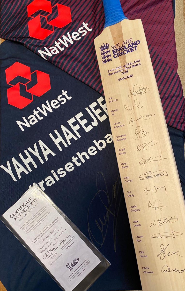 yahya_mcfc's tweet photo. Nice gift from @ECB_cricket with signed top from @OPope32 #keyworkers #RaiseTheBat https://t.co/k61PjZSSgE