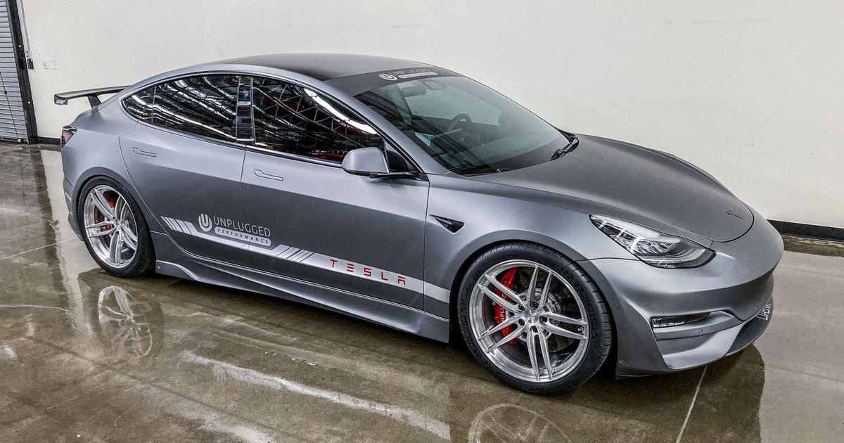 EasyGap's tweet image. This Tesla Model 3 Is Faster On Track Than A McLaren F1 buff.ly/33SquMo