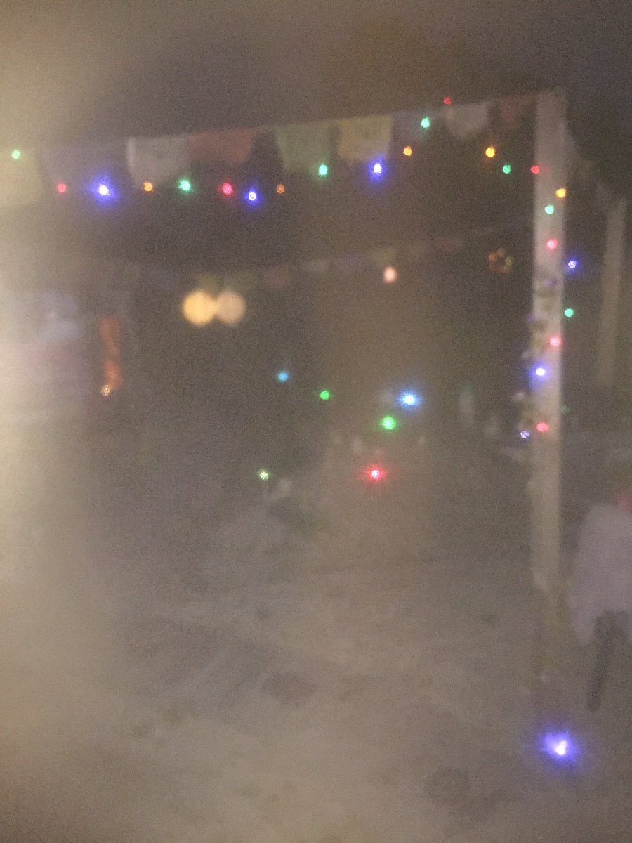 ABrunshorst's tweet image. Bij ons altijd gezellige lichtjes