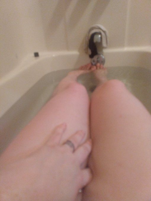 @agiantessplace  Feet feet feet feet everybody feet 🤣 https://t.co/0QqMRhs1FO<a class="tags" target="_blank" title="On Twitter" href="/?out=eyJ0eXAiOiJKV1QiLCJhbGciOiJIUzUxMiJ9.eyJpYXQiOjE3MjYxODE3NjEsImlzcyI6InR3cG9ybnN0YXJzLmNvbSIsIm5iZiI6MTcyNjE4MTc2MSwiZXhwIjoxNzU3NzE3NzYxLCJyZWRpcmVjdF91cmwiOiJodHRwczovL3R3aXR0ZXIuY29tL2FnaWFudGVzc3BsYWNlIn0.2r01VNpBTjn1yFxIEeX-0jTqxobbiZicuTnIoUeT_rzQwwyzFVYUbsvXYwyWI_LRid8dEry24Q8ZbX9APxWZyQ">@agiantessplace</a><a href="/tag/fatfreakyangel"class="tags"><span>#fatfreakyangel</span></a>