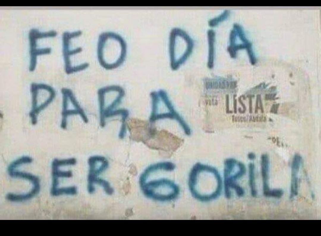 barbarabilbao's tweet photo. Vacuna https://t.co/e6XsojJYJ9