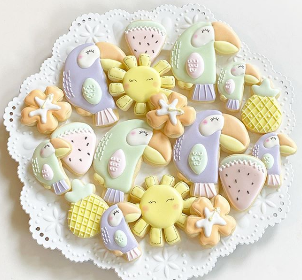 RealMomOfSFV's tweet photo. Meet Judy Elswick of Birdiejudy Custom Cookies! https://t.co/oEu806dLqo #BirdiejudyCustomCookies #CustomSugarCookies #LAsugarcookies #SFV #RealMomOfTheSFV #SFVbaker #JudyElswick https://t.co/BSSfeVkFwe