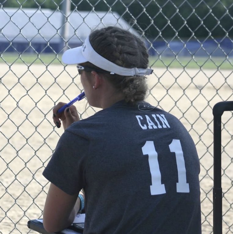 SDGold02's tweet photo. Stronger than ever might be the biggest understatement for @AugieSoftball commit #11 Andrea Cain!

📖:TBD
Fav 🥎 Mem: Virginia for Nationals
Random Fact: I love to hunt and 🎣 
SB has taught her: to accept failure and make it a learning opportunity-success is driven on failure. https://t.co/aiuWq5ocB0