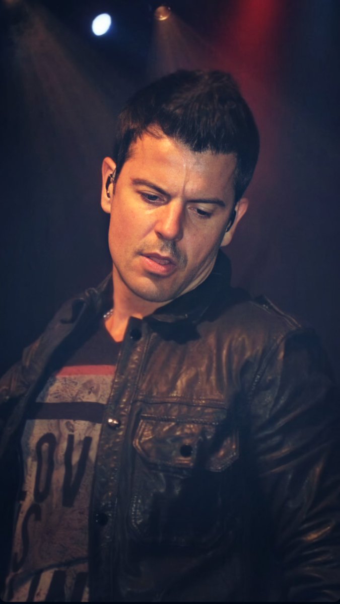 jks_rightstuff's tweet photo. DAMN JK π₯π₯°π€― #jordanknight #jordanknightofficial #jkgirl #jordangirl #hessohot #finemf #sexyaf #icantstopstaring https://t.co/RfPnu2lYQX