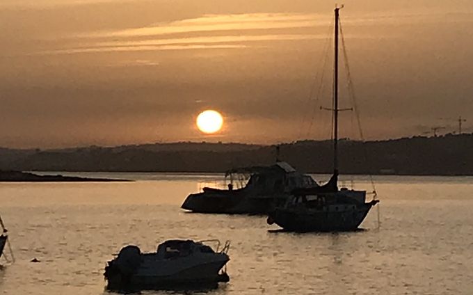 SeaBookings's tweet photo. The #sunset in the #Algarve is out of this world and this tour from #Alvor could easily become one of the highlights of your #holidays! ๐
Book now! ๐
https://t.co/WSFB0DimTe #boattrips #caves #seacaves #boattrips #portugalovers #travelcomunity #VisitAlgarve #VisitPortugal https://t.co/yVZzULVn0P