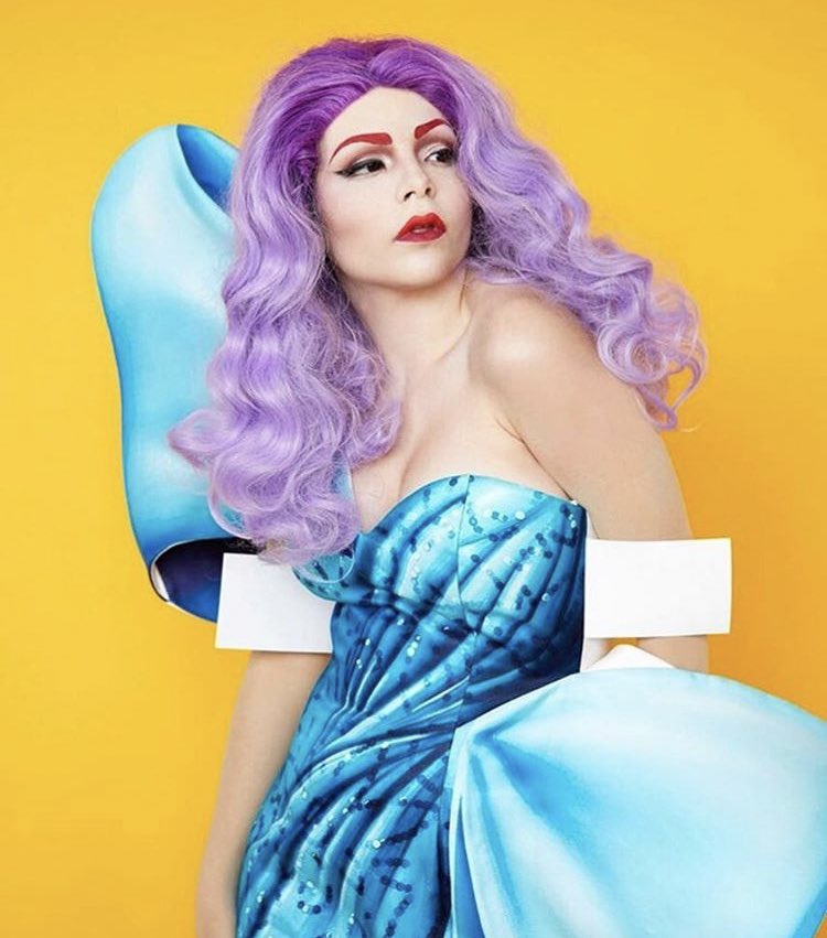 sophie_stardust's tweet photo. *eyeroll* I can’t believe we’re having this discussion AGAIN. I’ve modeled for Patricia Field, been featured in magazines, and performed at Wigstock as well as all around NYC. Tell me again how women/AFAB folks can’t do drag. Let people be creative!! #womenindrag #mydragisvalid https://t.co/MORhWGaeUf