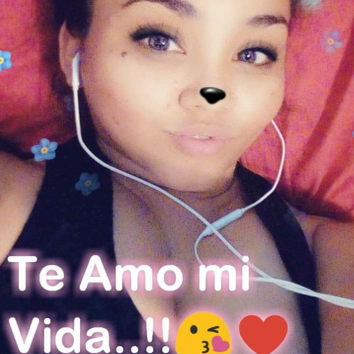 LibbydamarisB's tweet photo. ¡Ven y disfruta conmigo!  > ✨⚡💖🎡 en #BIGOLIVE. https://t.co/ICt60BQkTg https://t.co/IQ5p2YNRrg