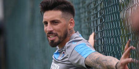 Allah düşmanlarınıza merhamet eylesin 
Bu sezon çok eğleneceğuuuuk . #sosa