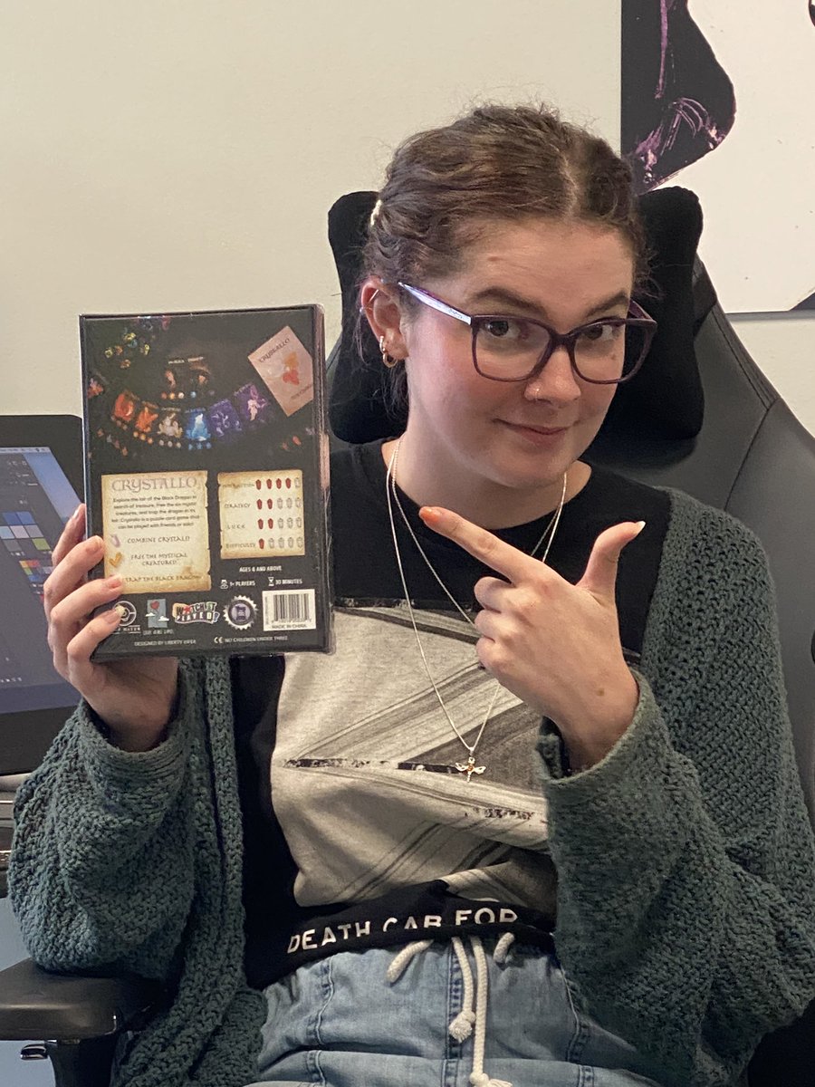 JoshuaFrantic's tweet photo. Look what just arrived! Martha says “buy this or I’ll break your knee caps 😊”
#Crystallo #deepwatergames #MadDogWebigail
https://t.co/c21FaywgNs https://t.co/lFAO19BUvY