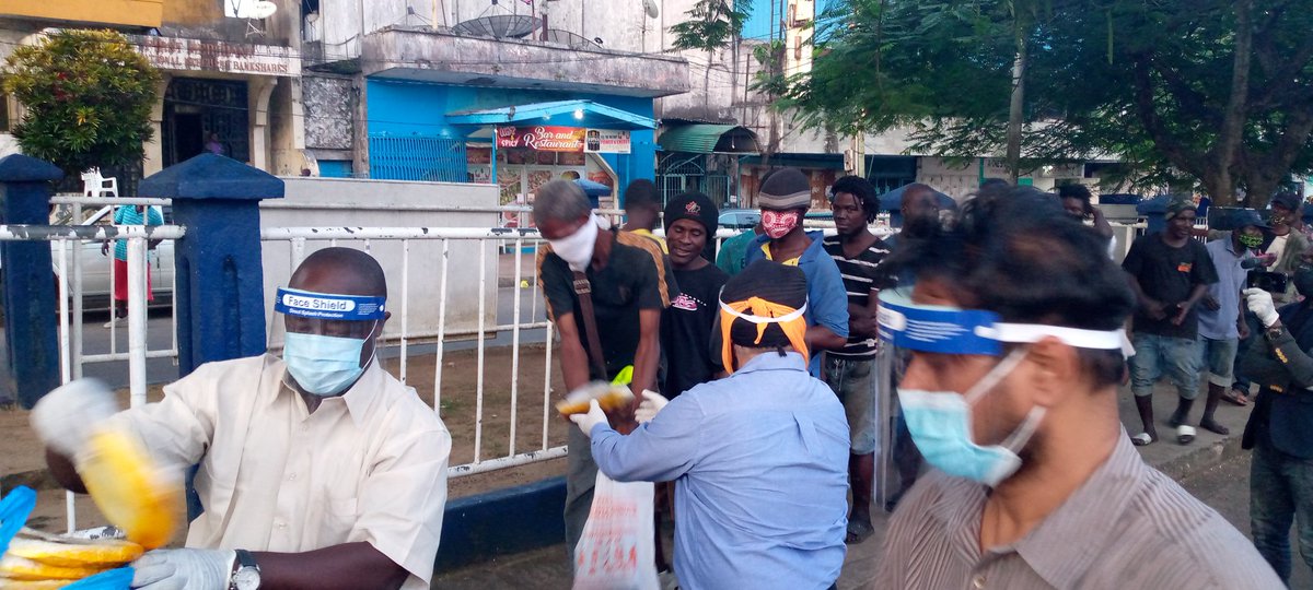 VarneyPerry7's tweet photo. @upjit_jeety Indian Honorary consul general to Liberia Upjit Singh Sachdeva Charismatic (Jeety) impacts the livelihoods of the  downtrodden hot meal in the fight against covid-19 crisis
@EOIIvoryCoast 
@DrSJaishankar 
@PMOIndia 
@MOS-MEA
@MEAIndia https://t.co/YVFEcuCKHE