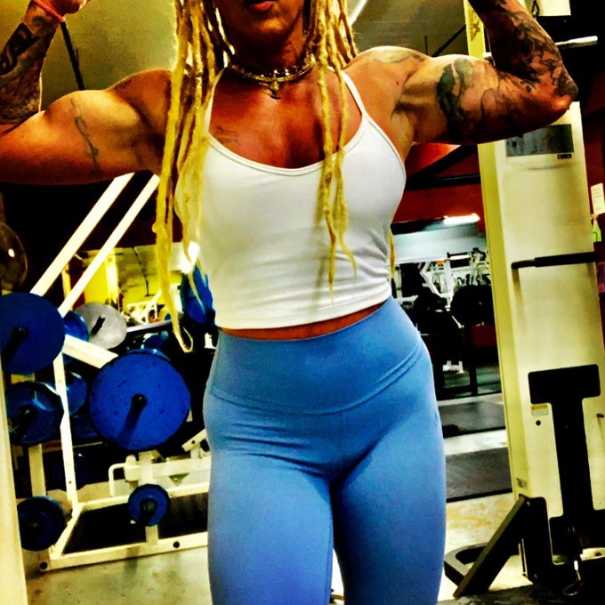 Hello .... hope u enjoy my pics and tweets .... https://t.co/Ie9XLGWPNc