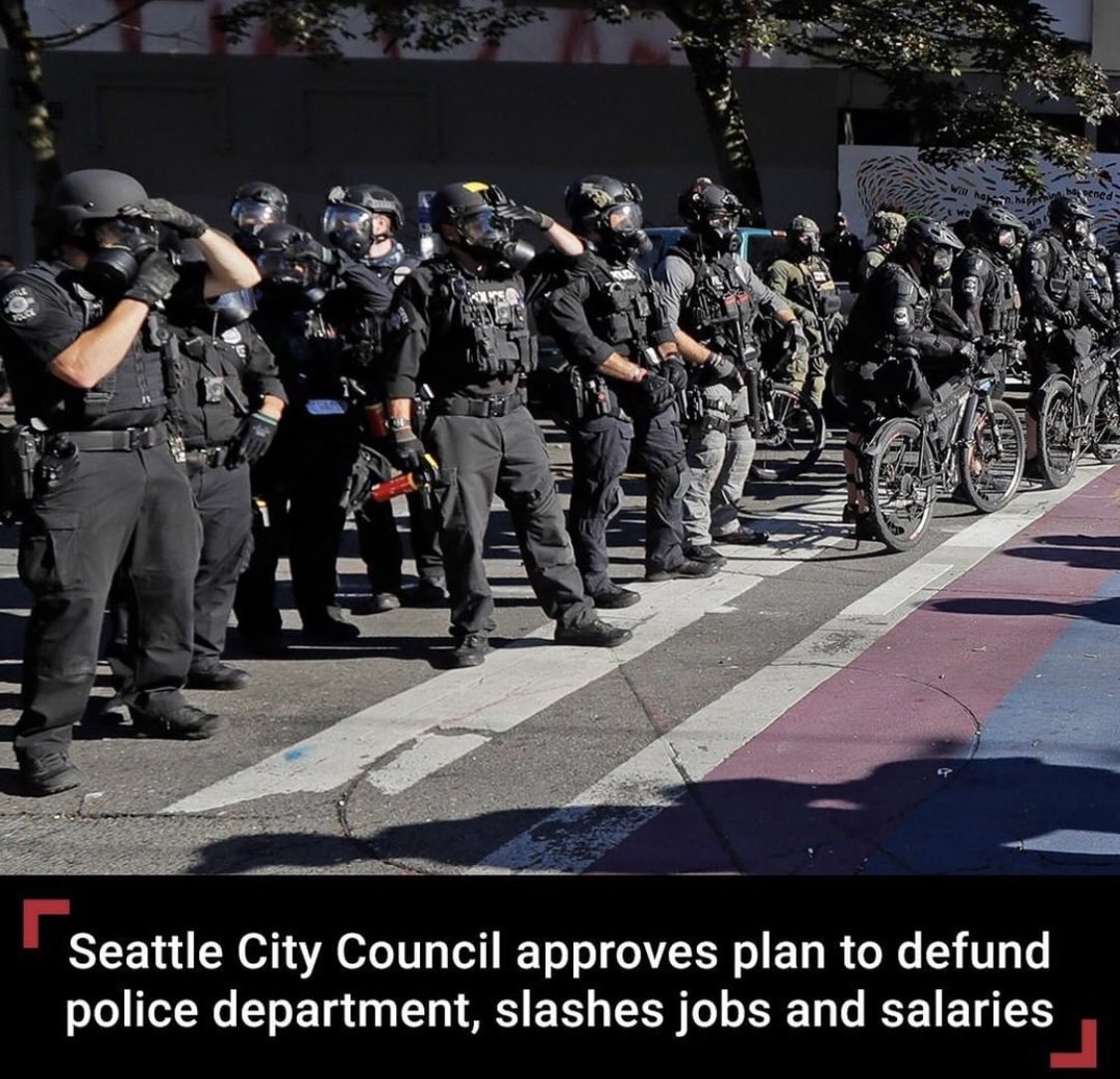 GoodPoliceUSA's tweet photo. This folks! This is what they’re doing to the #goodpolice in #Seattle @SeattlePD 

Americans need to stand with the #goodpolice #🇺🇸
#backtheblue #thinblueline #backthebadge #defendthepolice #💙 https://t.co/RLHG8sSSBR
