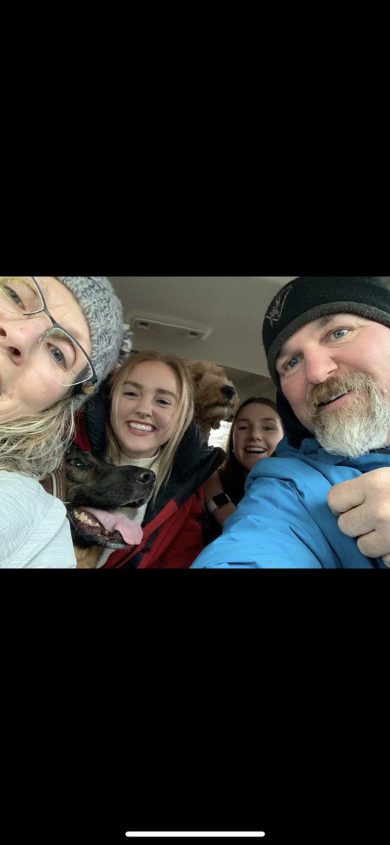Maggiejohnst0n1's tweet photo. Happy 25th anniversary to the hardest working people I know. Beyond blessed to call you my parents ❤️ https://t.co/dxnTcidEwq