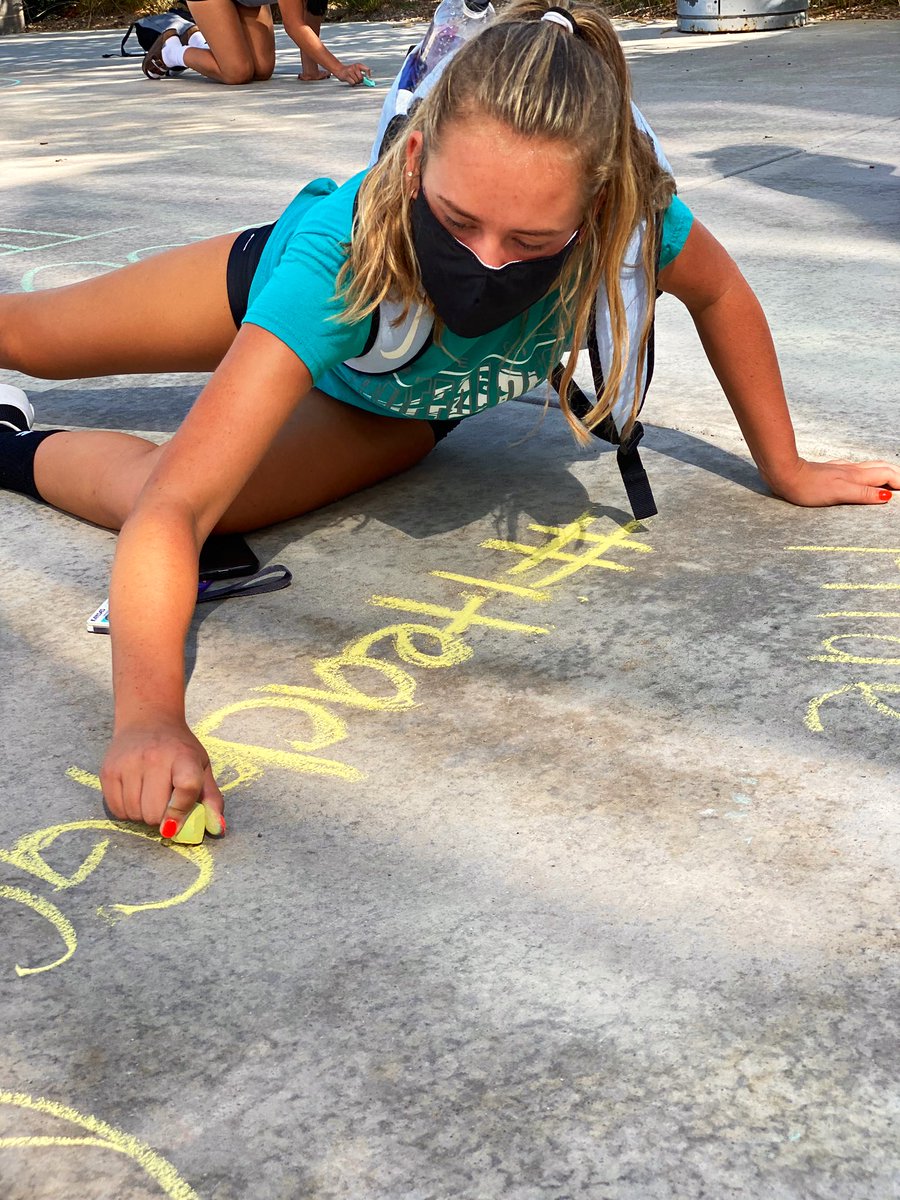GCHSVolleyball1's tweet photo. Preseason Day 3 โ๏ธ
After todayโs workout, we focused on gratitude. We are so thankful for all of the HS staff members returning to work tomorrow and appreciate their effort gearing up for another great school year. We are blessed to be Buffs!
๐ค๐ #1herd | #BuffsAreBack https://t.co/jg9ztLW1Cs