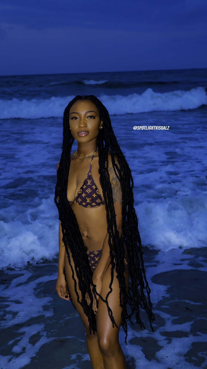 shotbyspot's tweet photo. Stunning π΄ // shot by #SpotLightVisualz @spotlightfilmz https://t.co/b8OCcETOEF