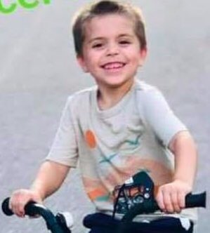 ViolaLeighBlues's tweet image. Say his name, CANNON HINNANT, and remember his execution.
Because the MAINSTREAM MEDIA STILL DOES NOT CARE ABOUT HIS MURDER, as his life does not matter to them. So Patriots, please continue to say his name and honor this child.